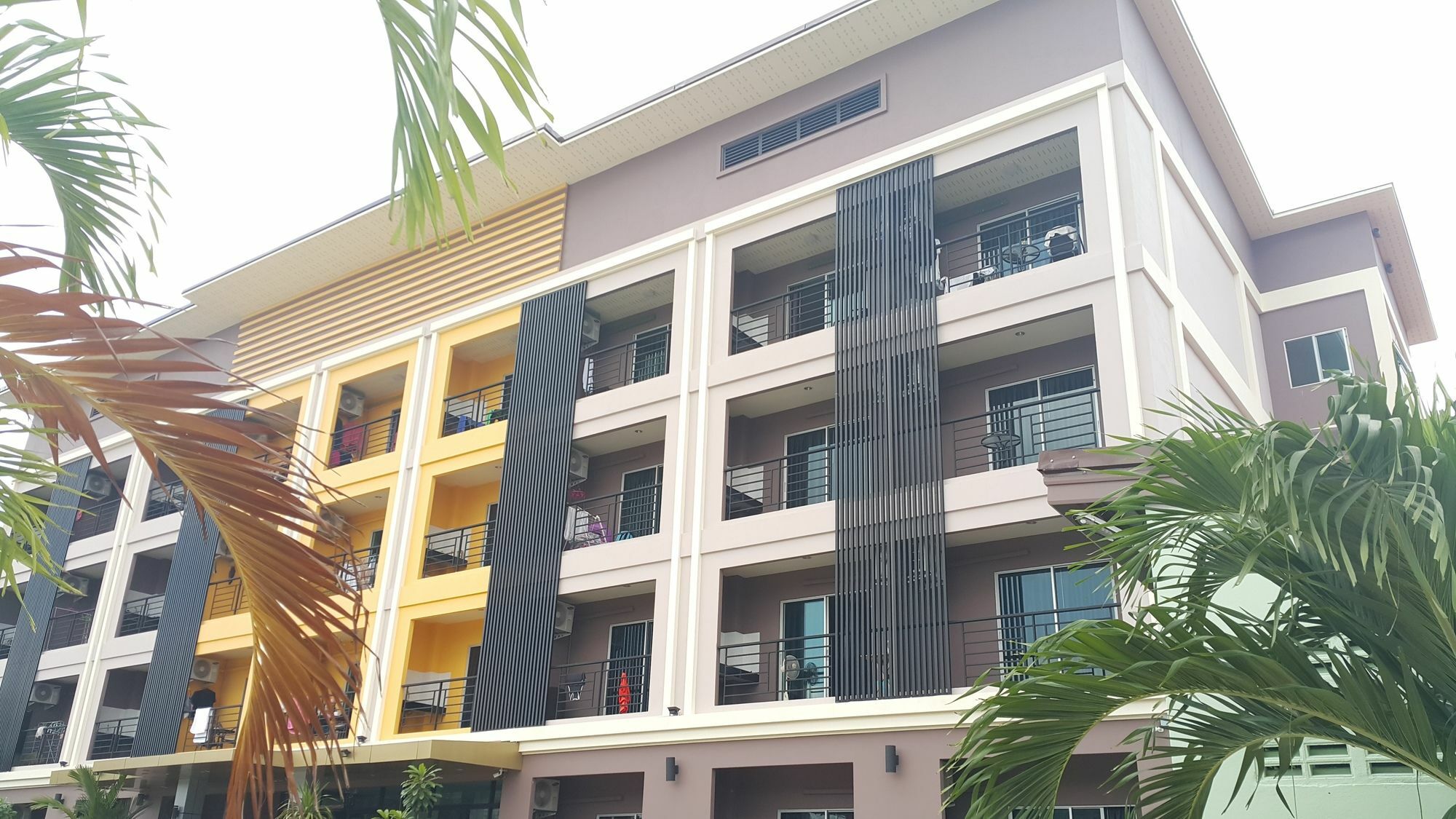 B Space Residence Nong Prue Exteriér fotografie