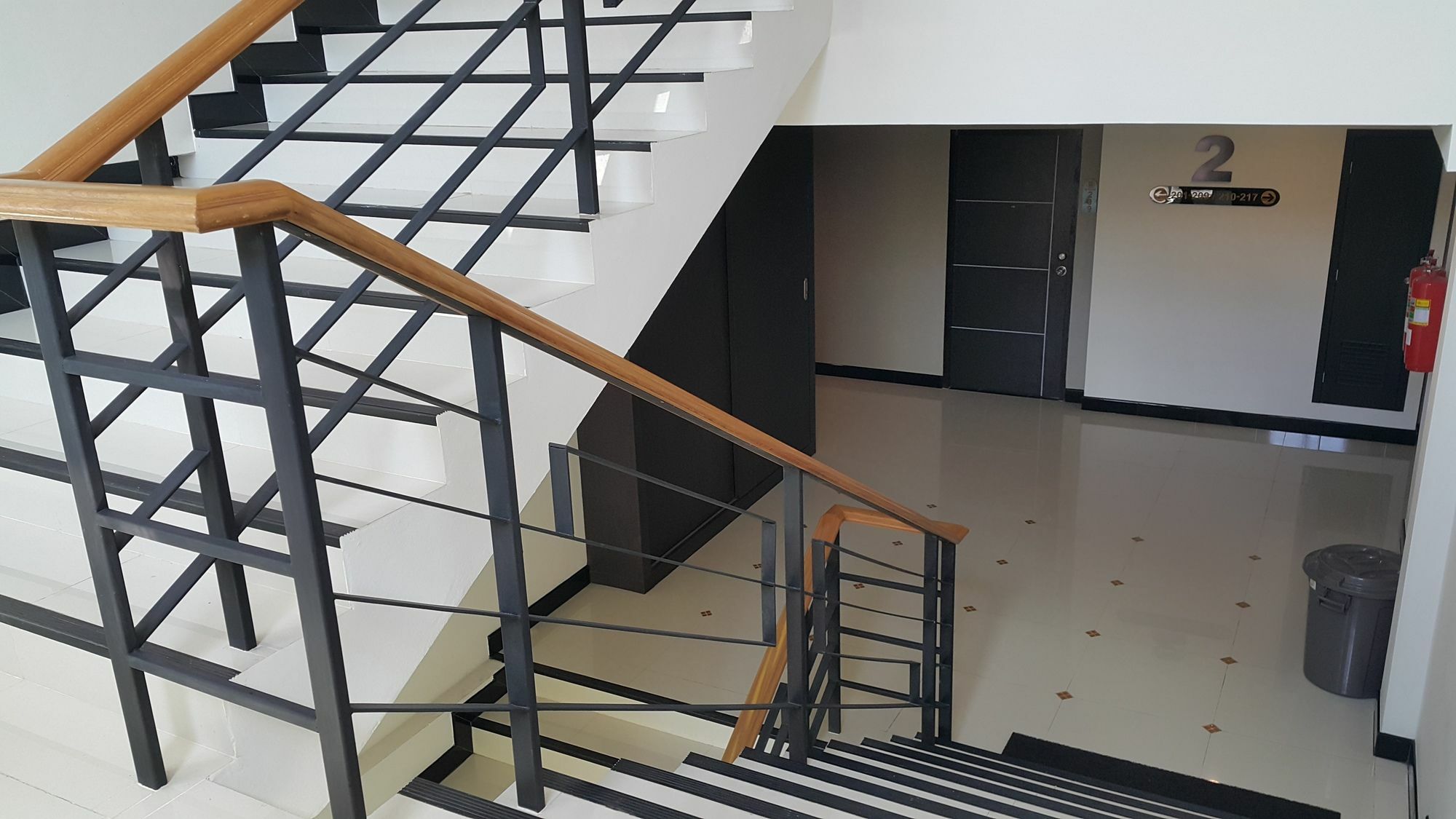 B Space Residence Nong Prue Exteriér fotografie