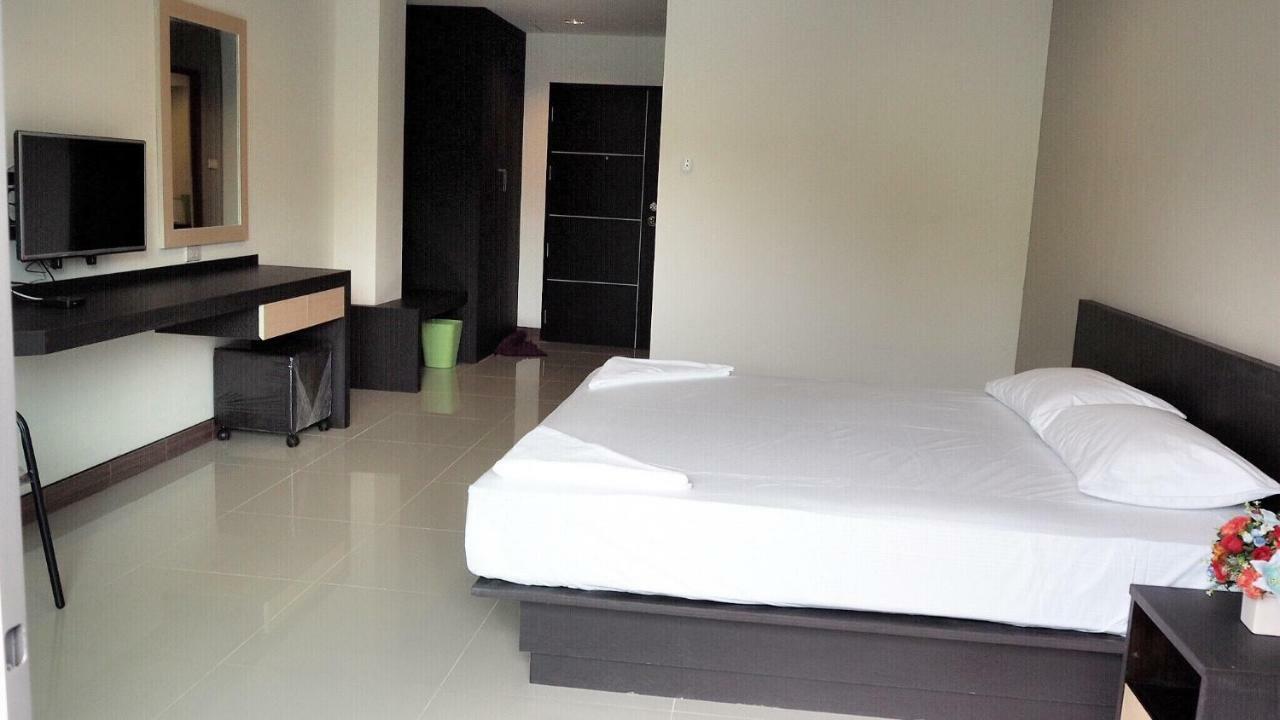 B Space Residence Nong Prue Exteriér fotografie