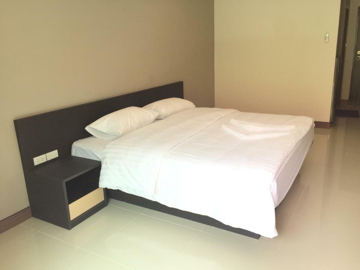B Space Residence Nong Prue Exteriér fotografie